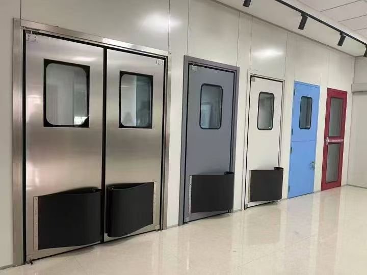 洁净车间多色钢质门 不锈钢灰色白色蓝色红色 洁净通道展示